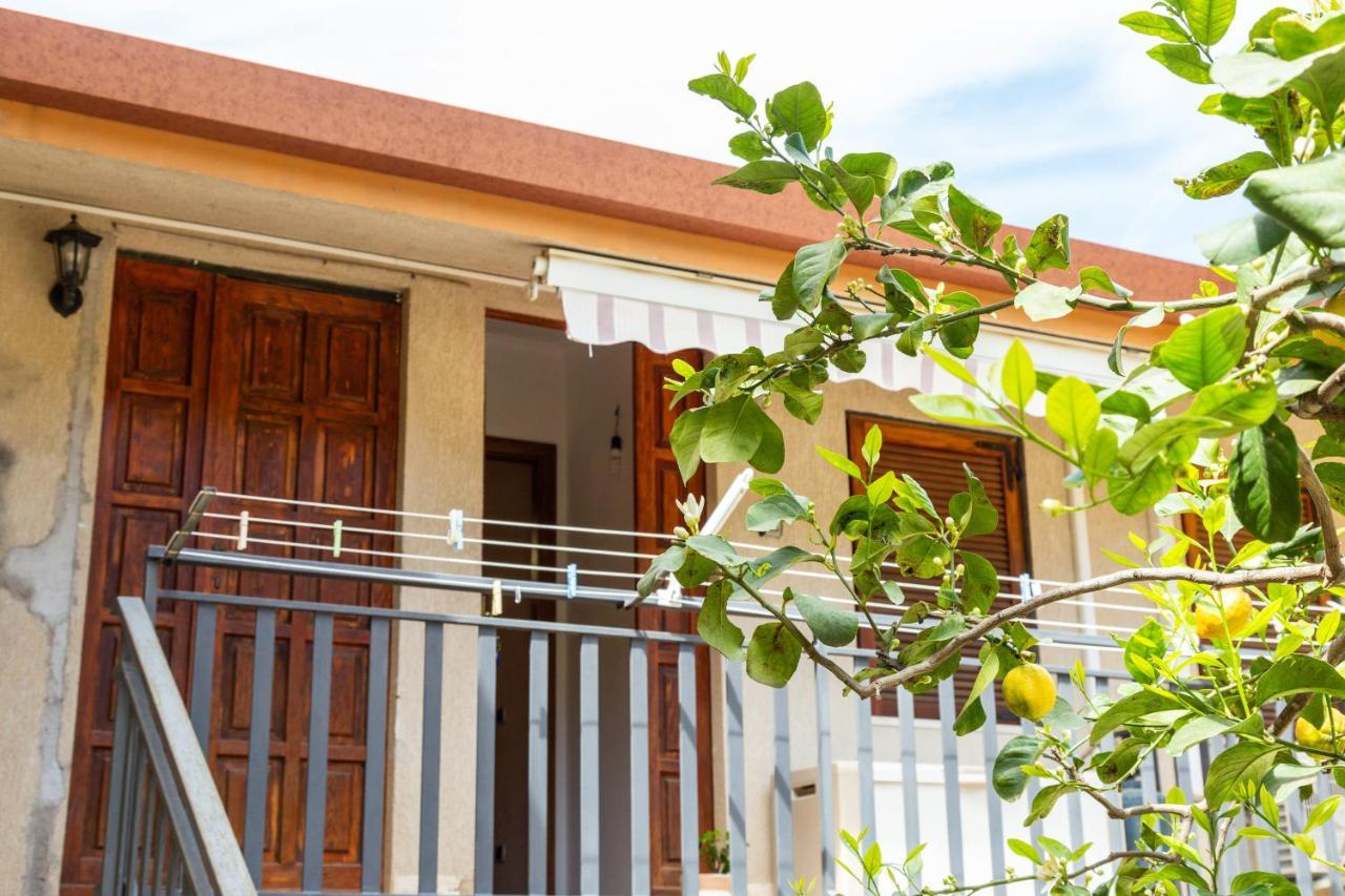 Casa Con Barbecue Apartment Arbatax Ngoại thất bức ảnh